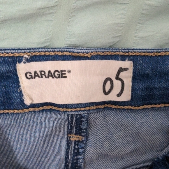 Skinny high-rise Garage shorts, size 05 - Picture 2 of 3
